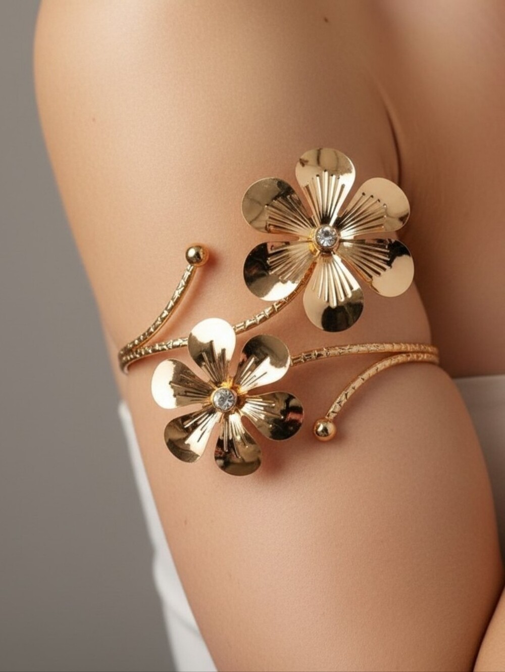 ✨ Gold-Tone Double Flower Crystal Upper Arm Cuff Bangle ✨